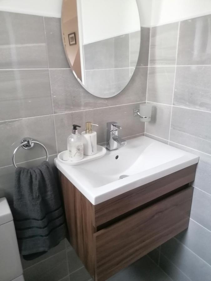 Atlantic Way Apartment 1 Breaghwy Buitenkant foto